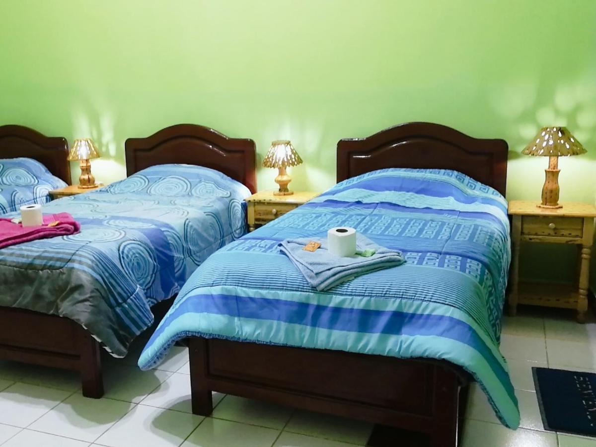 Bed and Breakfast Tierra Nuestra Tarija Esterno foto